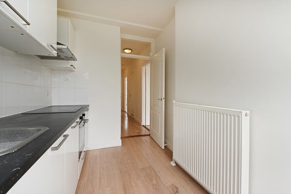 Medium property photo - Barneveldstraat 35, 2573 WB Den Haag